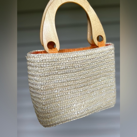 Flower Handbag - Picture 3 of 5